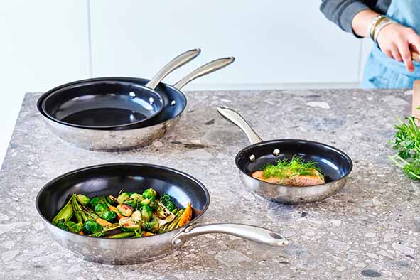 Cosy & Trendy 2878208NS2 Braadpan Antikleef 20(Ø)x7.5cm RVS Grijs/Zwart