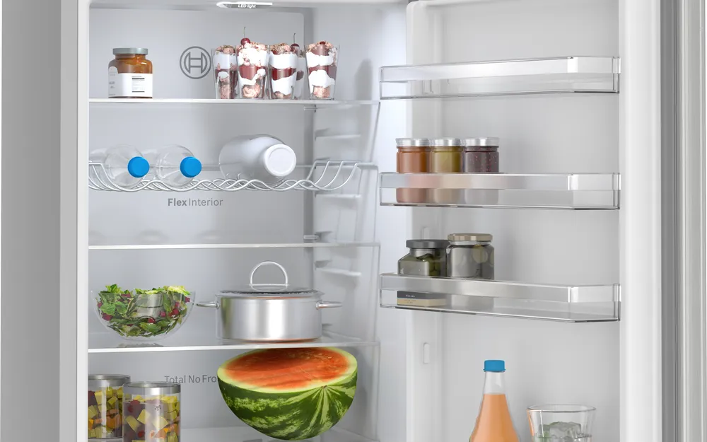 Bosch KGN392LCF Koel/vries-combi Serie 4 NoFrost 203cm 363l Grijs